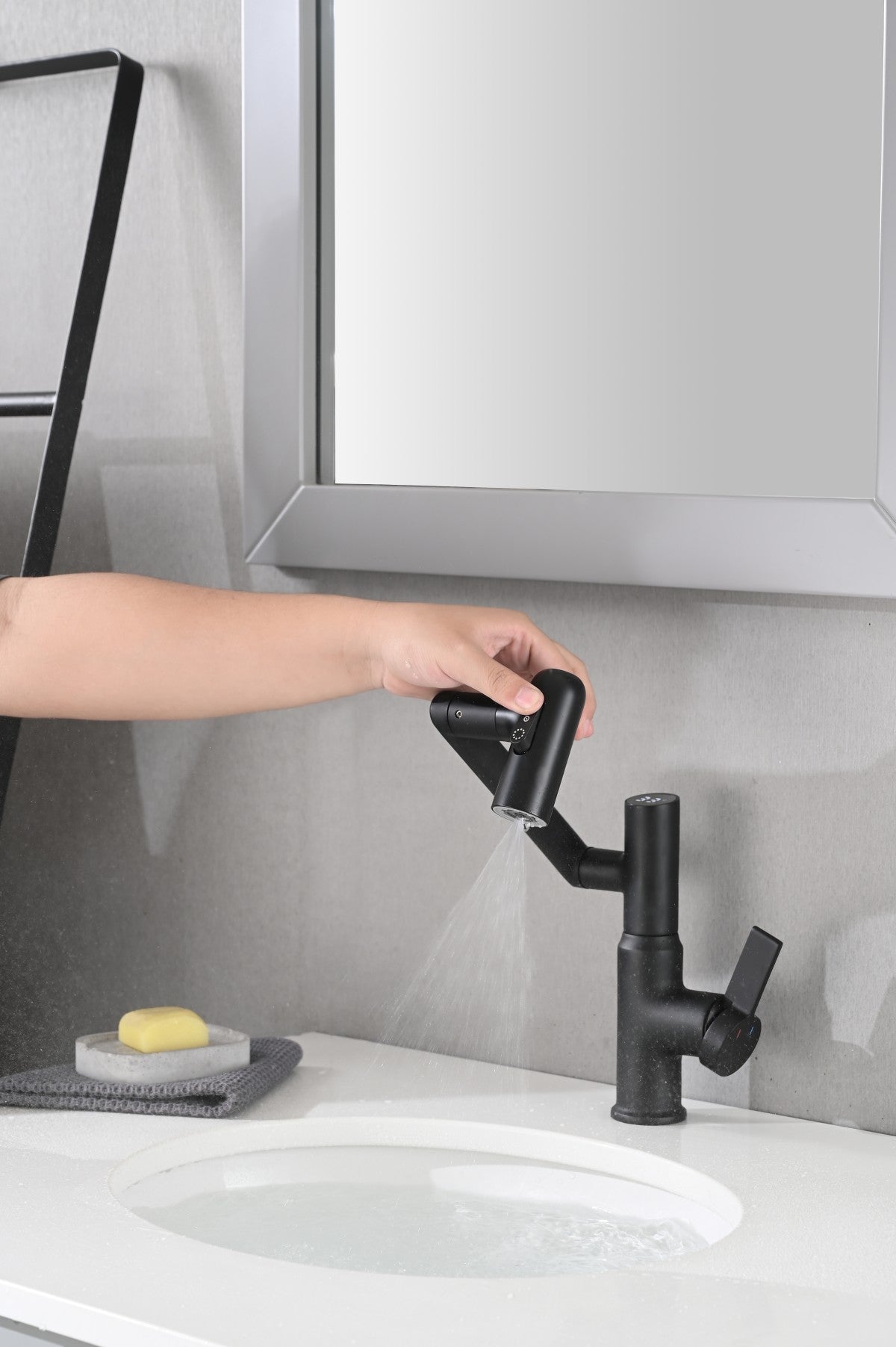 Bathroom Single Hole Sink Faucet Matte Black Two Handles Rotable Spout W121765120