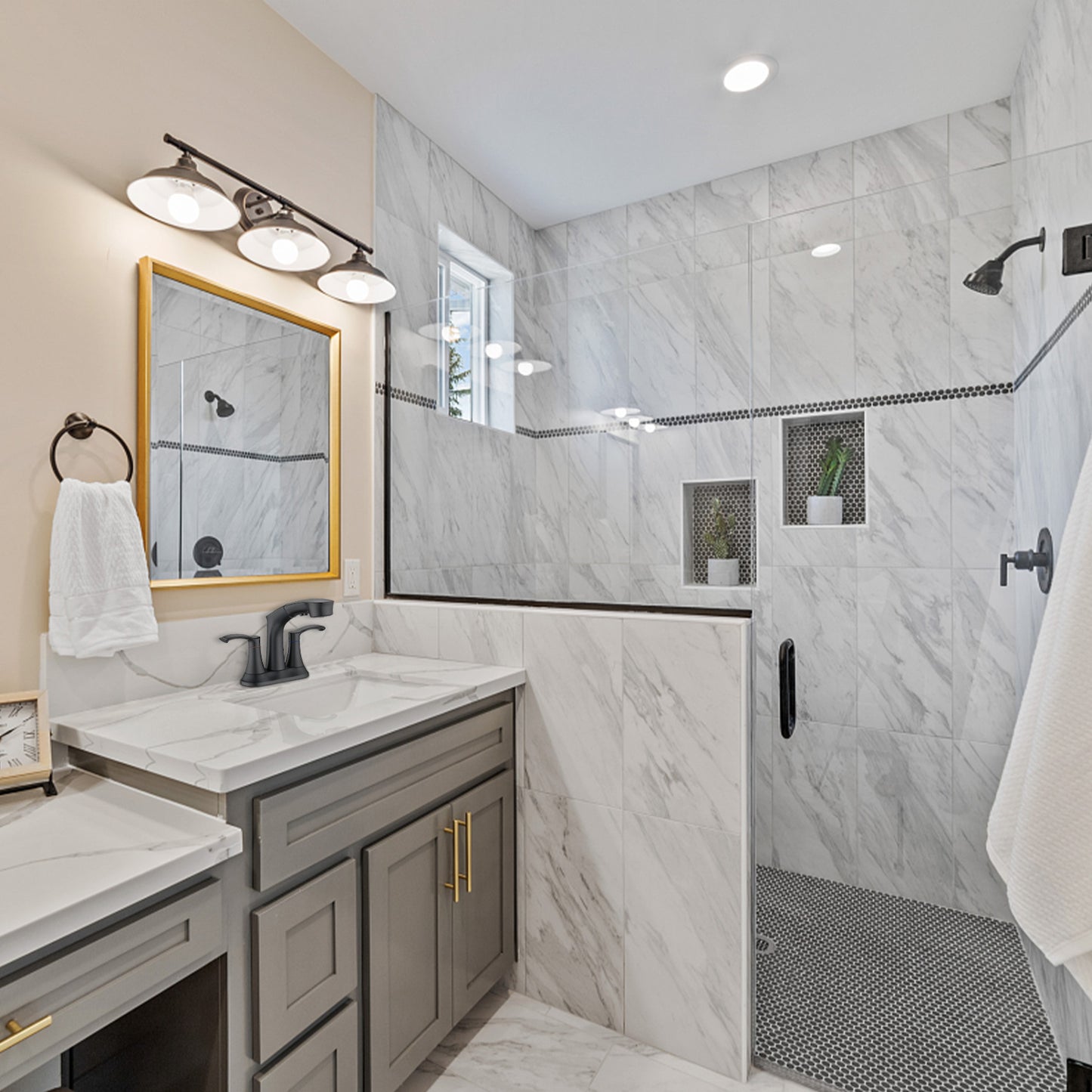 Bathroom Centerset Pull Out Sink Faucet Matte Black Double Handle W122470435