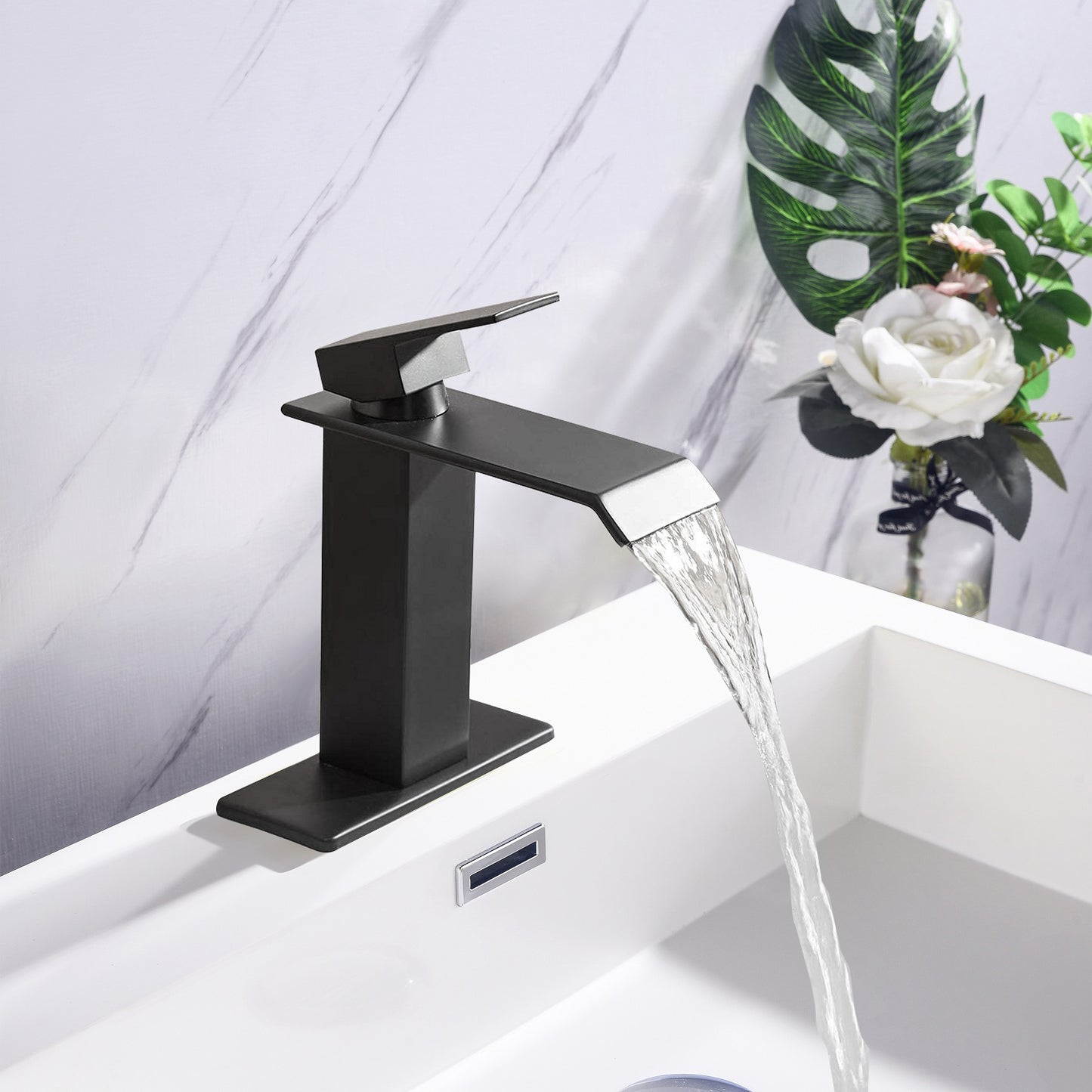 Bathroom Single Hole or Three Holes Sink Faucet Matte Black Single Handle With Deck Plate TH1008MB