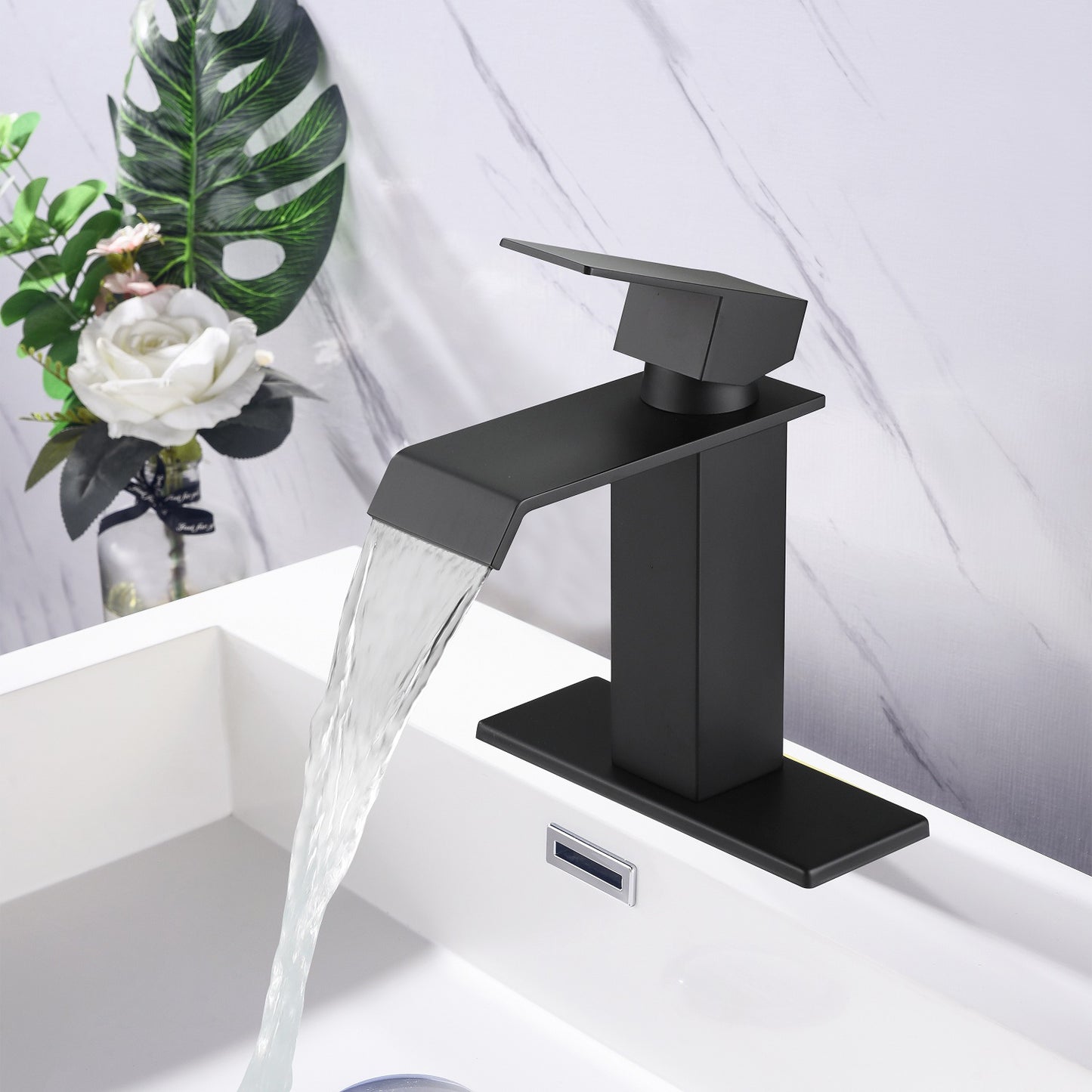 Bathroom Single Hole or Three Holes Sink Faucet Matte Black Single Handle With Deck Plate TH1008MB
