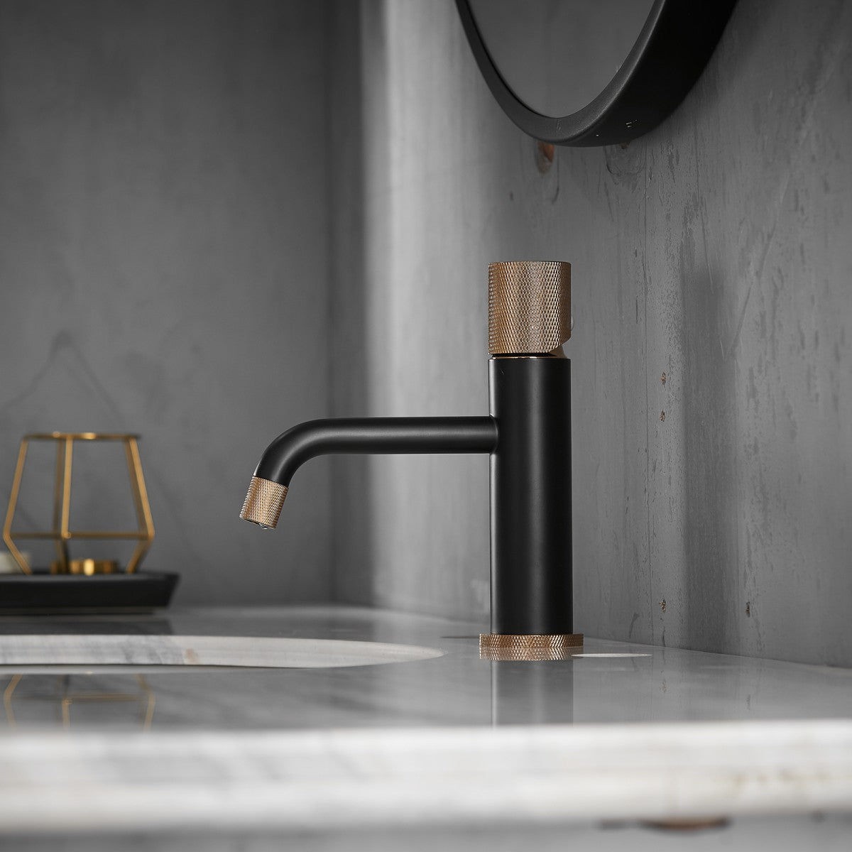 Bathroom Single Hole Sink Faucet Matte Black Single Handle W1932P171701