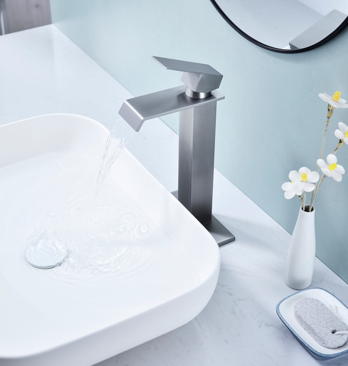 Bathroom Single Hole or Three Holes Vessel Sink Faucet Brushed Nickel Single Handle With Deck Plate and Pop-up Drain W928P225281