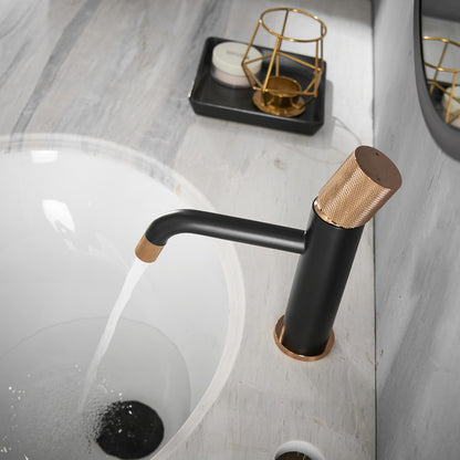 Bathroom Single Hole Sink Faucet Matte Black Single Handle W1932P171701